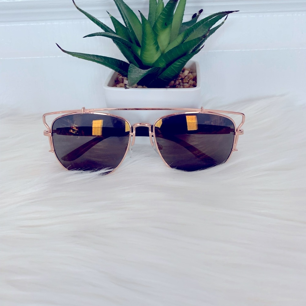 Gold + Black Geometric Frame Aviator Sunglasses